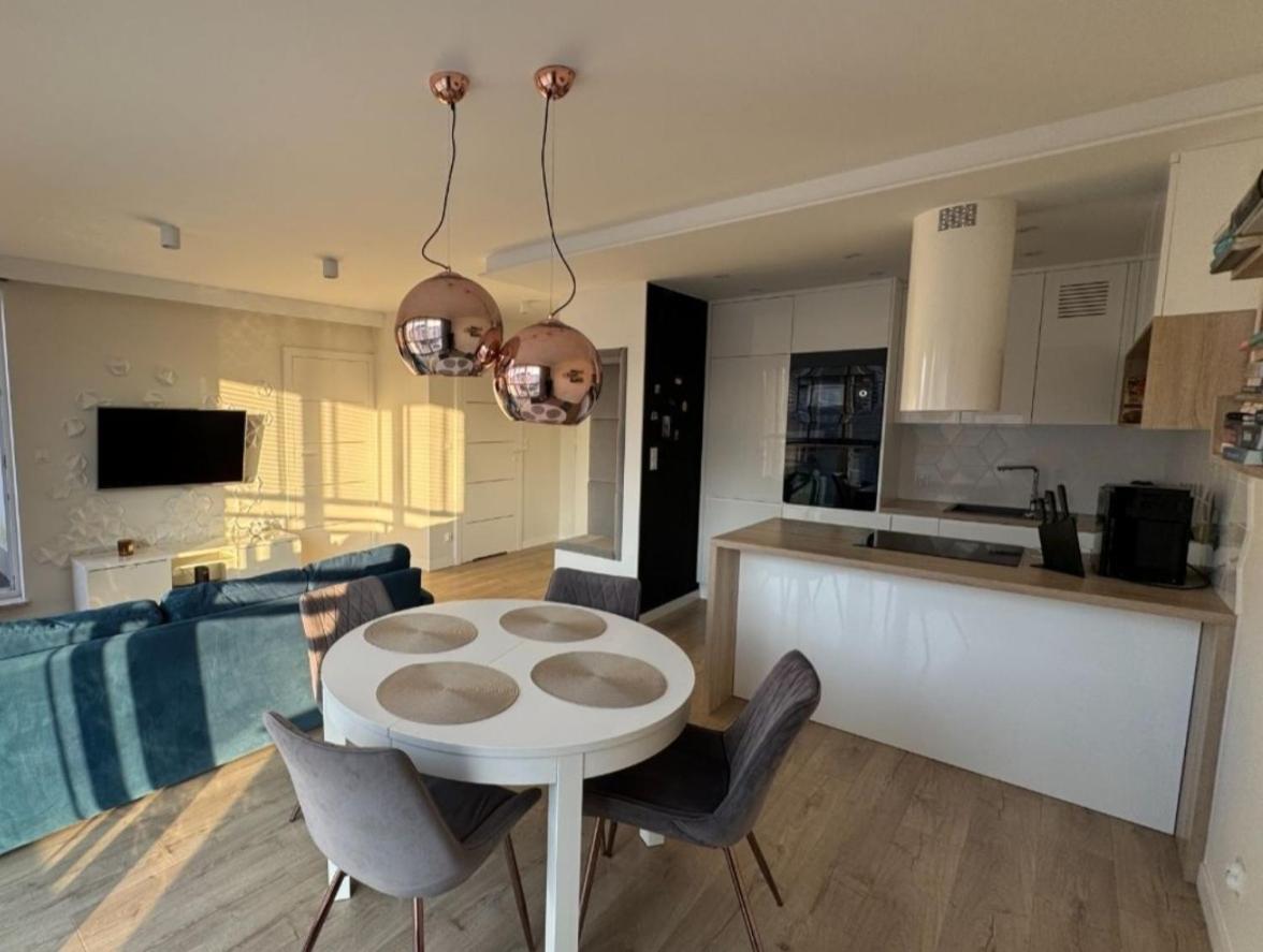 Modern Tower Gdynia - Apartamenty Na Ul Kazimierza Gorskiego 1 Eksteriør billede
